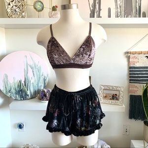 Floral Print Crushed Velvet Shorts